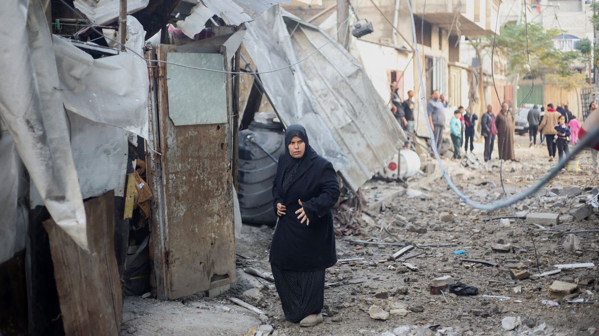 Izraelská armáda zvyšuje tlak na jihu Pásma Gazy, humanitární situace je tam katastrofální